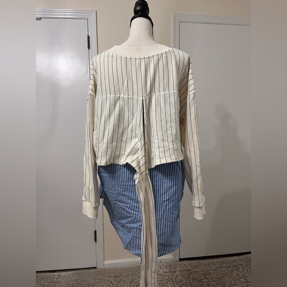 Anthropology mixed media sweatshirt - Picture 4 of 5